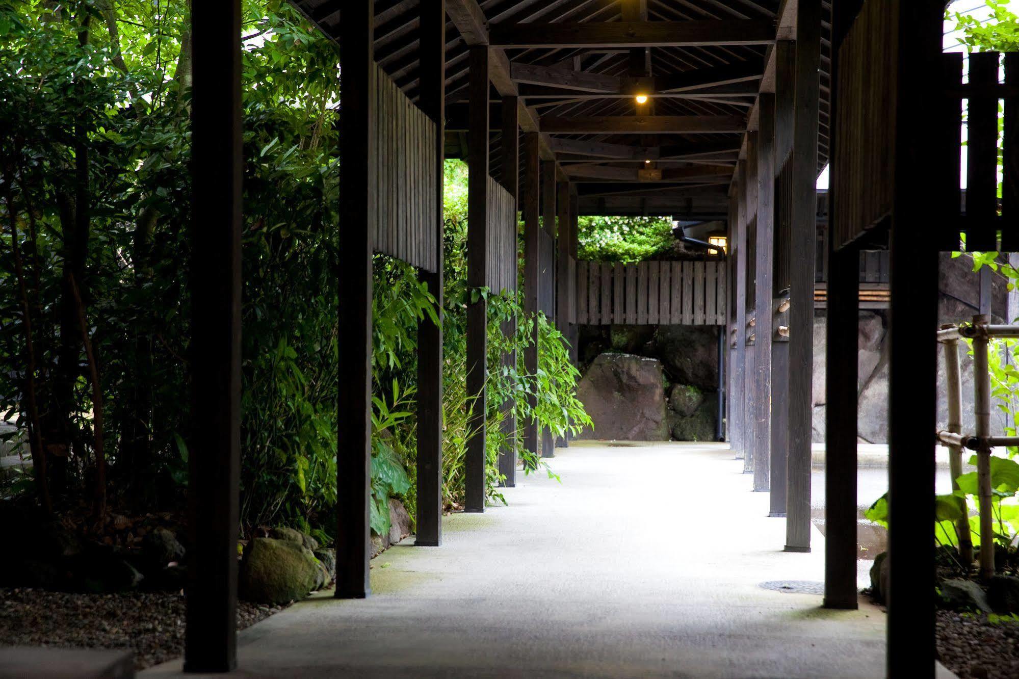 Yufuin Yasuha Hotel Exterior photo